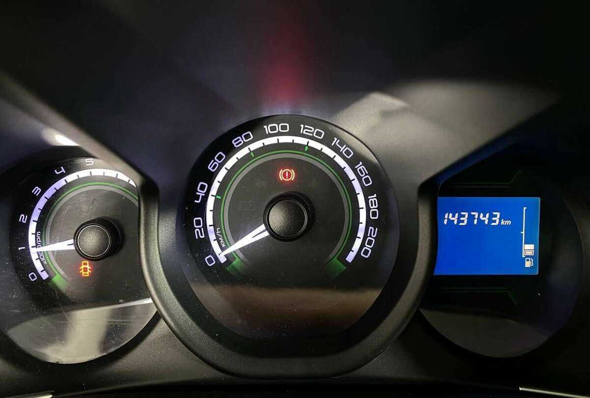 Купить Volkswagen Touareg, 2012, 253 150 км, фото №9